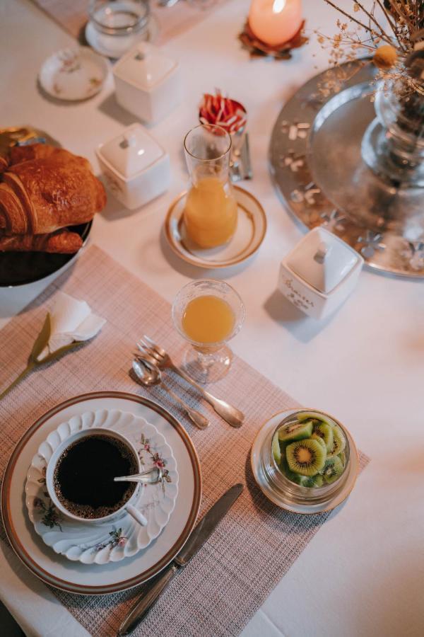 Bed & Breakfast Castel Jolly